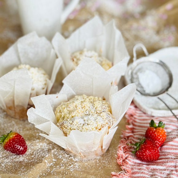 6x Berry Muffins with Crumble Topping