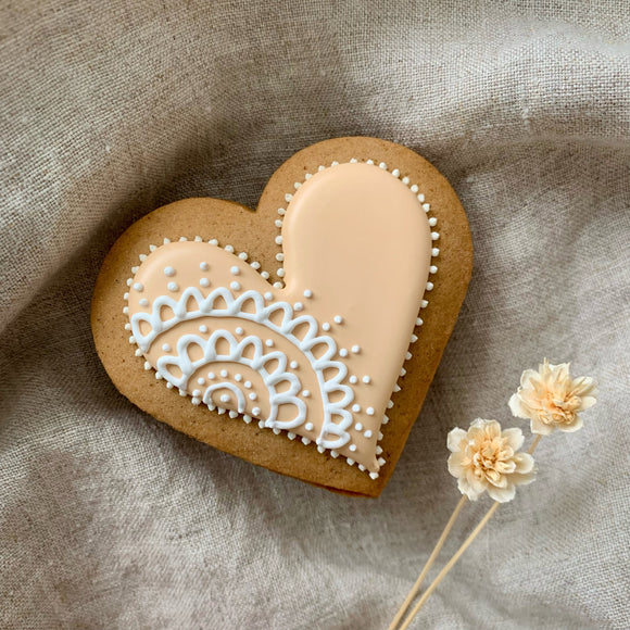 Vintage Lace Heart